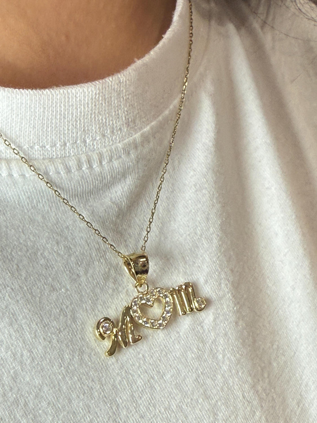 10K  Gold “Mom” Heart Pendant